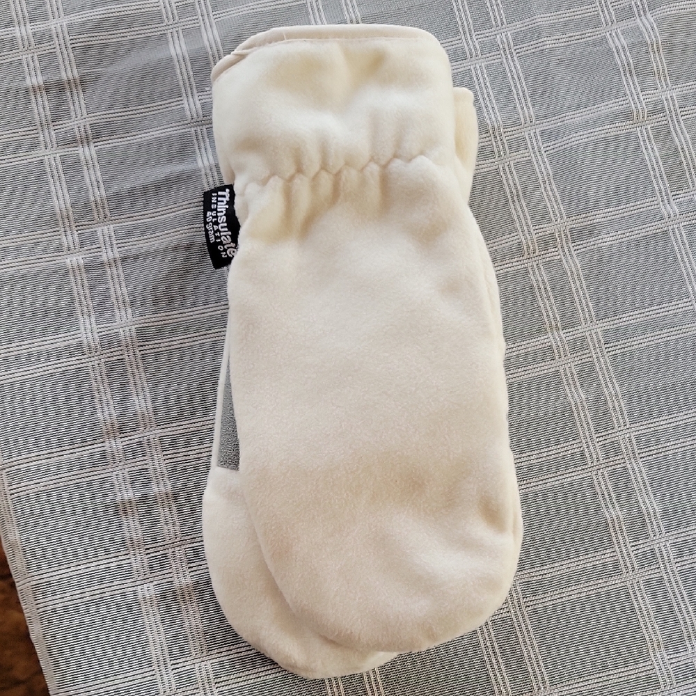 Merona 3M Thinsulate Microfleece White Mittens NWT